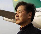 200亿身家“抠门”老板，春秋航空招“空嫂”引热议